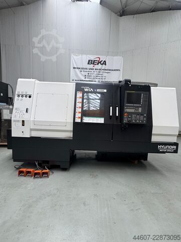 CNC turning and milling center Hyundai WIA L400MC