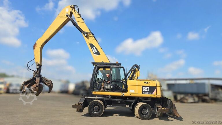 Mobilbagger Caterpillar M322D