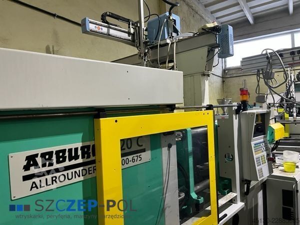 Injection molding machine Arburg 420C 1300-675