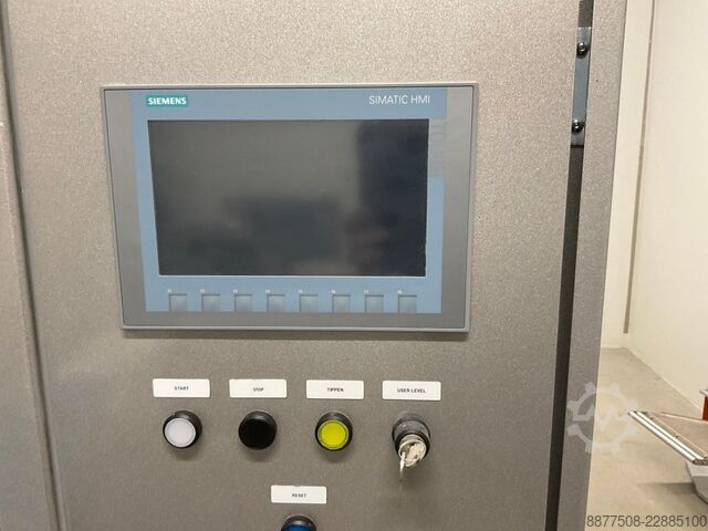 Vertical form-fill-seal machine ROVEMA VFFS