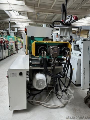 Injection molding machine Arburg 470C 1500-675