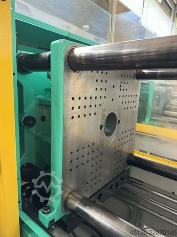 Injection molding machine Arburg 470C 1500-400