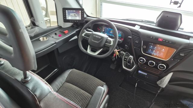Kleinbus IVECO 2x Daily 70 Lagerfahrzrug Ferqui Sunrise 2,5 m B