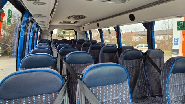 Kleinbus IVECO 2x Daily 70 Lagerfahrzrug Ferqui Sunrise 2,5 m B