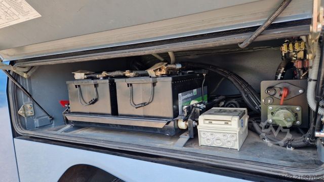 Wohnwagen/Wohnmobil Neoplan Starliner 2 XXL Wohnbus Setra