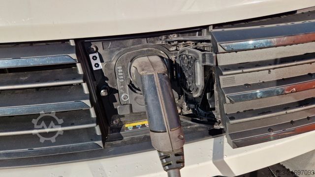 Stadtbus IVECO Daily Heckniederflur Elektro City Stock