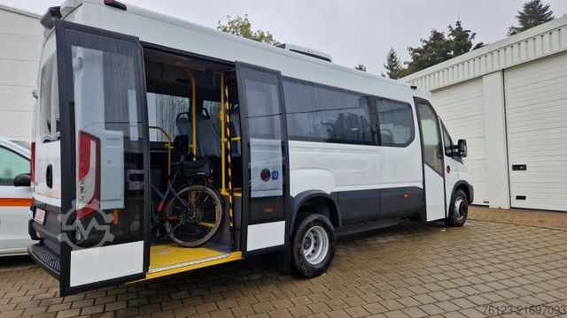 Stadtbus IVECO Daily Heckniederflur Elektro City Stock