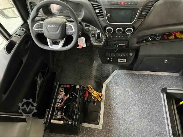 Stadtbus IVECO Daily Heckniederflur Elektro City Stock