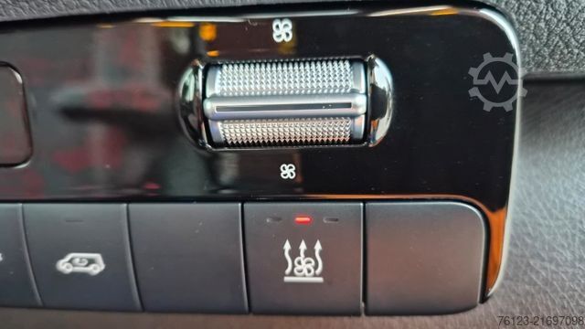 Kleinbus MERCEDES-BENZ 517 Sprinter GSR 2 Automatik 22 SS  Stock