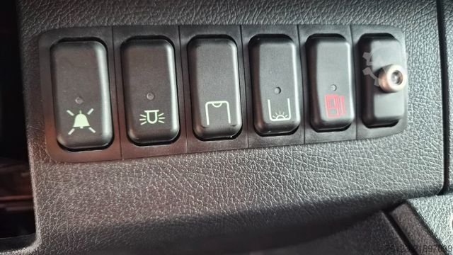 Kleinbus MERCEDES-BENZ 517 Sprinter GSR 2 Automatik 22 SS  Stock