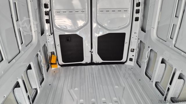 Kastenwagen hoch MERCEDES-BENZ Sprinter III Kasten  519 CDI RWD 4x 4 Allrad