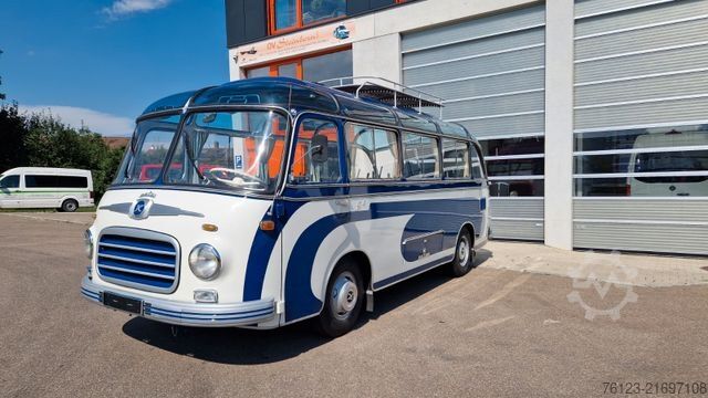 Reisebus SETRA Kässbohrer Setra S 6, S 7, S 9 , S 10Oldtimerbus