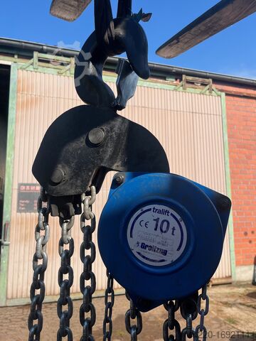 Chain hoist Tralift