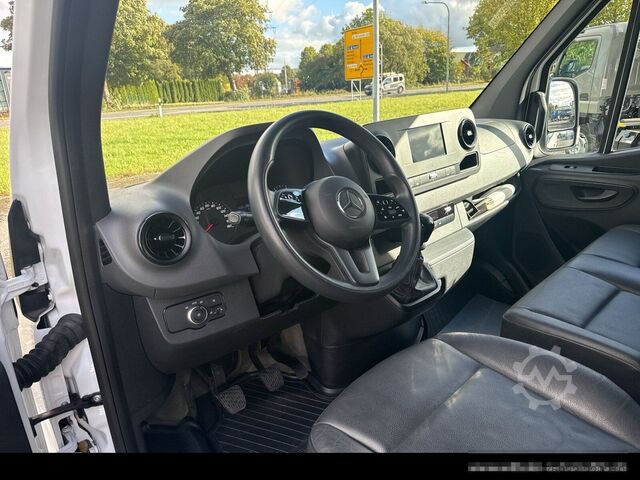 Panel van MERCEDES-BENZ Sprinter 215 CDI FWD AHK/KAMERA/KLIMA Navi/Klima