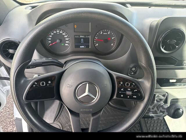 Panel van MERCEDES-BENZ Sprinter 215 CDI FWD AHK/KAMERA/KLIMA Navi/Klima
