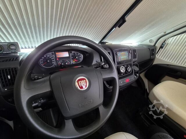 Teilintegriertes Wohnmobil HYMER/ERIBA Exsis-t 588 *Komfort-Line Paket*SAT + TV*