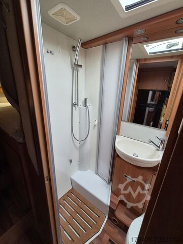 Teilintegriertes Wohnmobil HYMER/ERIBA Exsis-t 588 *Komfort-Line Paket*SAT + TV*