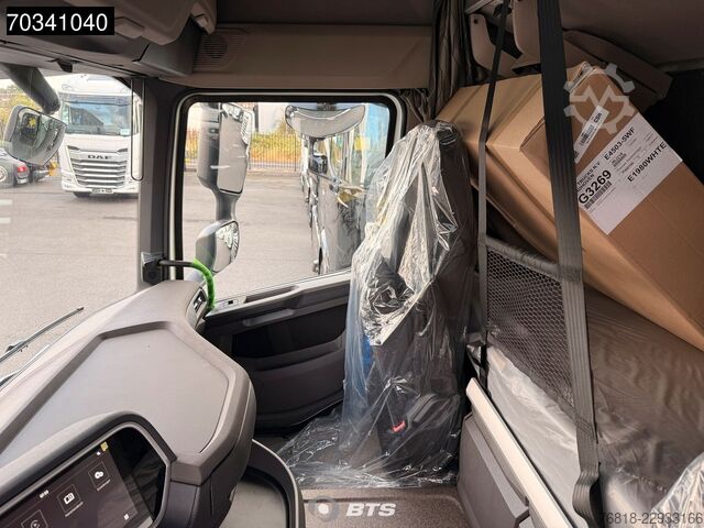 Standard tractor unit DAF NXF 480 4X2 FT - Sleeper High Cab + MX + Sonnenb