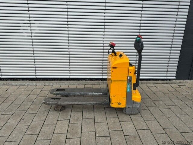 Electric Pallet Trucks Jungheinrich EJE 116 mit Waage