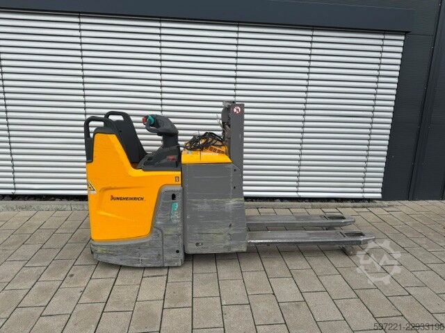 Pallet Stackers Jungheinrich ERD 220 Lithium