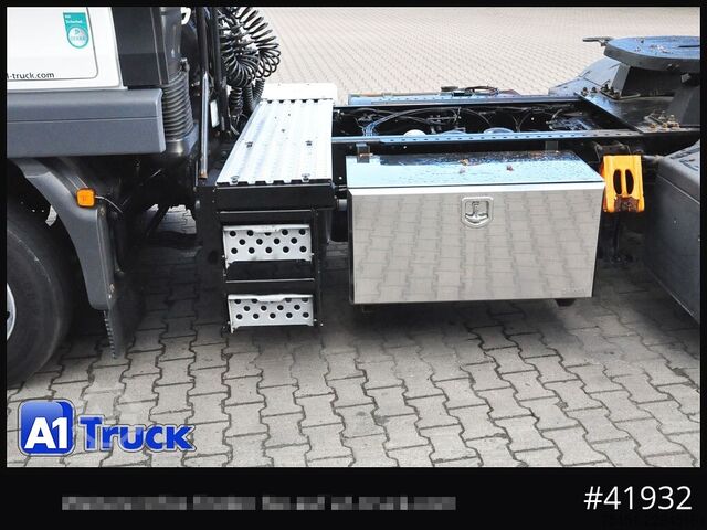 Standard tractor unit MAN TGM 15,290 BL Automatik Soundsystem