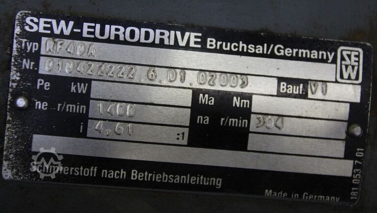 Geared motor 0.75 kW 304 rpm SEW Eurodrive RF40A
