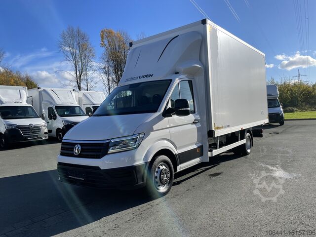 Transporter mit Koffer VW Crafter Möbelkoffer