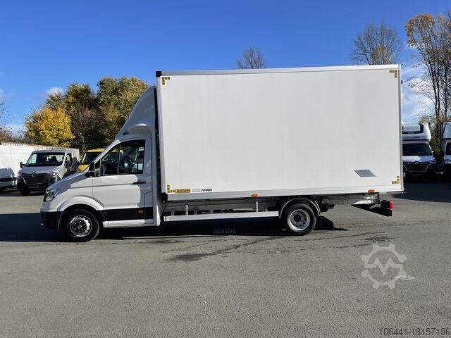 Transporter mit Koffer VW Crafter Möbelkoffer