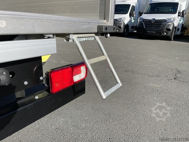 Transporter mit Koffer VW Crafter Möbelkoffer