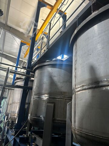 Container filling system Mischanlage Mischanlage mit 4 Mischbehälter