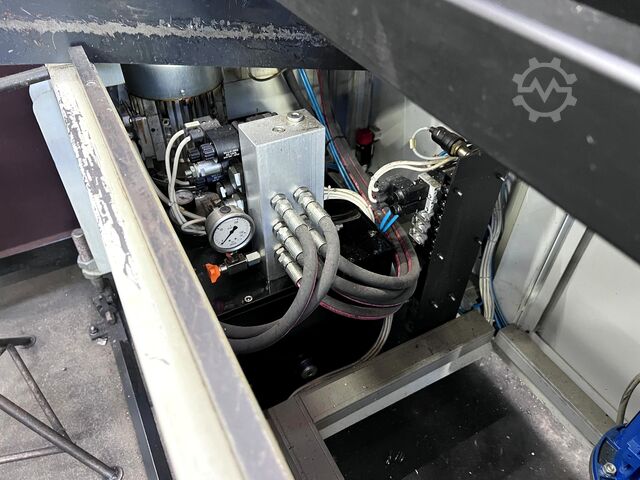 CNC-Mehrschlitten Drehautomat Lico LNT 51S