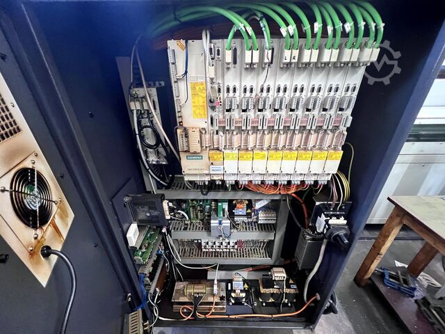 CNC-Mehrschlitten Drehautomat Lico LNT 51S