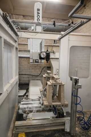 Machining center BACCI ARTIST