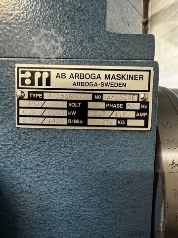 Arboga A2508 Milling Machine ARBOGA A2508U