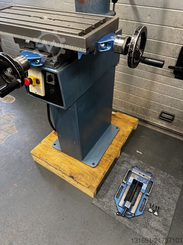 Arboga A2508 Milling Machine ARBOGA A2508U