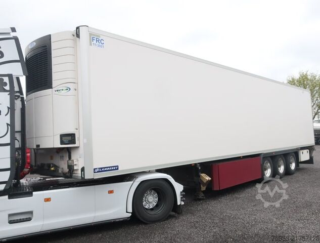 Reefer semitrailer Lamberet SR2 Doppelstock Alcoa Liftachse P-Kasten Vector