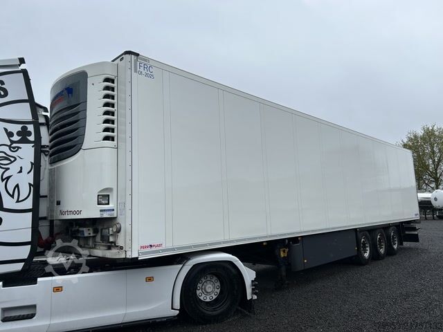 Reefer semitrailer Schmitz Cargobull SKO 24 Doppelstock Smart Executive