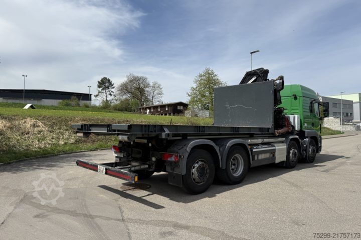 Truck mounted crane  215-3/40 für Hakengerät & BDF Twistlock