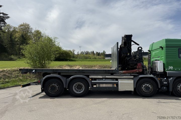 Truck mounted crane  215-3/40 für Hakengerät & BDF Twistlock