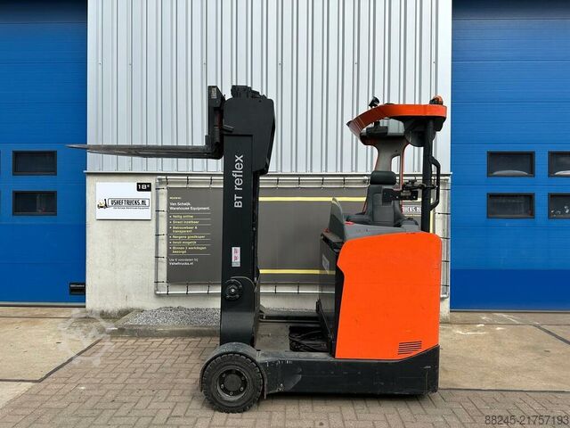 Außen-Reachtruck BT RRE160HR mit RAVAS Wiegesystem BT RRE160HR