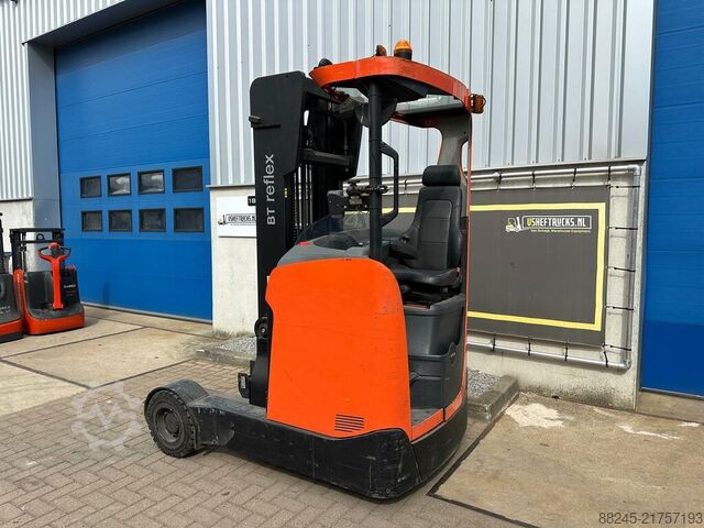 Außen-Reachtruck BT RRE160HR mit RAVAS Wiegesystem BT RRE160HR