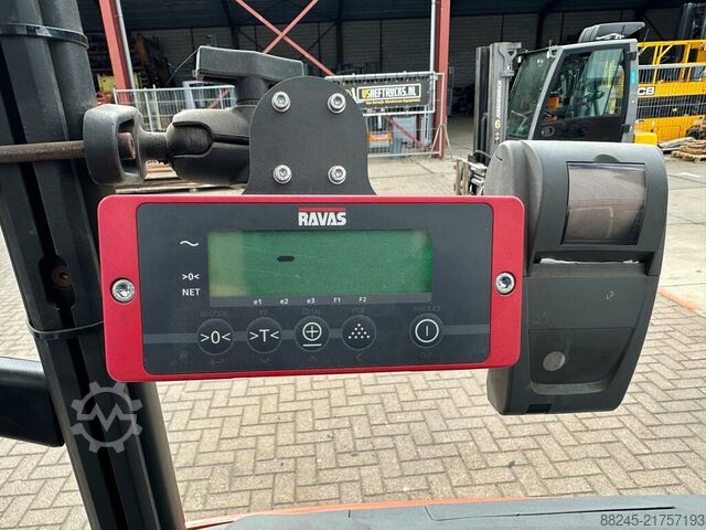 Außen-Reachtruck BT RRE160HR mit RAVAS Wiegesystem BT RRE160HR