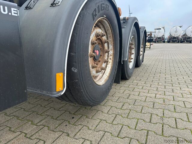 Container transportation D-TEC FLEXITRAILER TRACTION / ADR / SAF + discbrakes ...