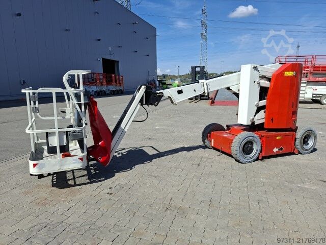 Telescopic work platform JLG E300AJP