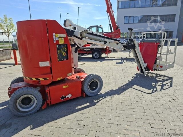 Telescopic work platform JLG E300AJP