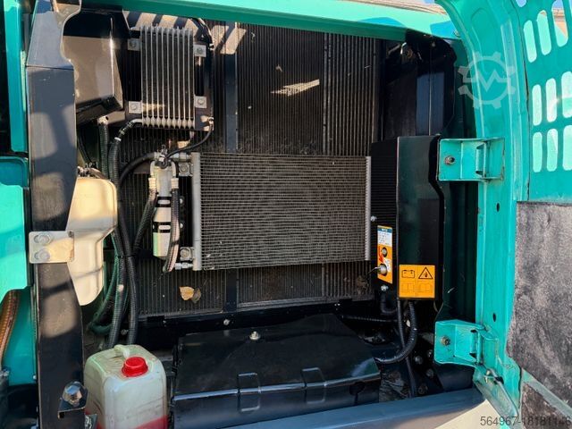 Chain excavator KOBELCO SK210 NLC-10 OQ70 Klimaautomatik 180 Grad