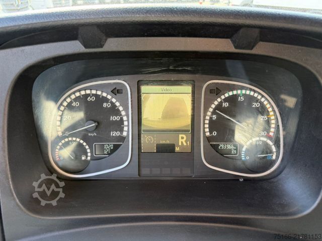 LKW mit Pritsche & Plane MERCEDES-BENZ ATEGO 818 / 918 L Plane 7,1 m EDSCHA * LBW 1 to.