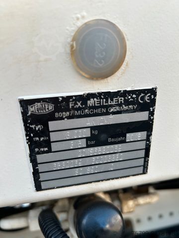 Skip truck IVECO STRALIS 360 MEILLER  Absetzkipper  4x2