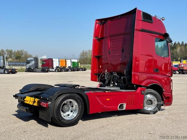 Standard tractor unit  Actros 1853 LS