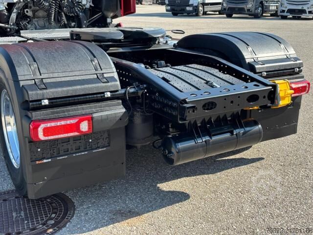 Standard tractor unit  Actros 1853 LS